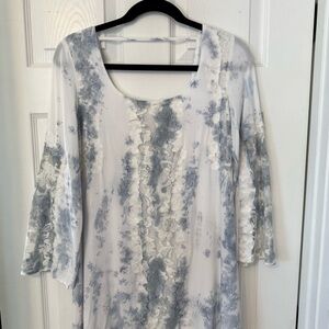 Skies Are Blue sz XS periwinkle/white dress with lace applique, bell sleeves